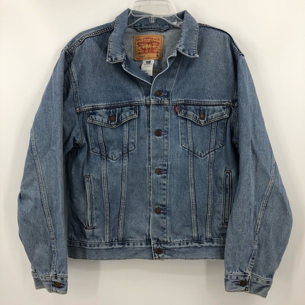 LEVI’S Blue Vintage Jean Denim Trucker Jacket